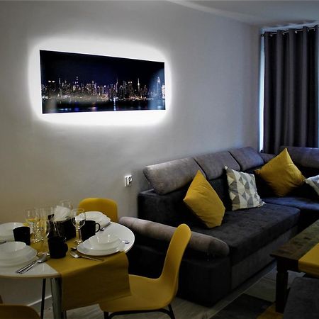 Apartament Przy Arsenale Breslavia Exterior foto